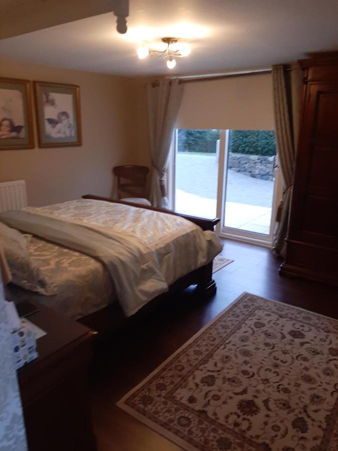 Riverside Lodge Карлингфорд Экстерьер фото